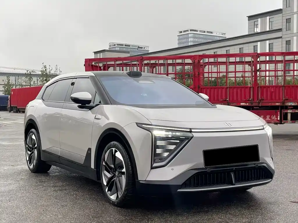 HiPhi GAO HE HIPHI Y