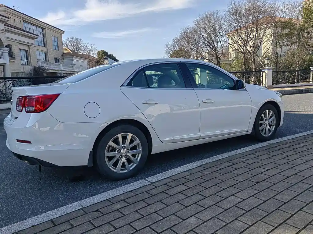 Chevrolet Malibu — миниатюра 5