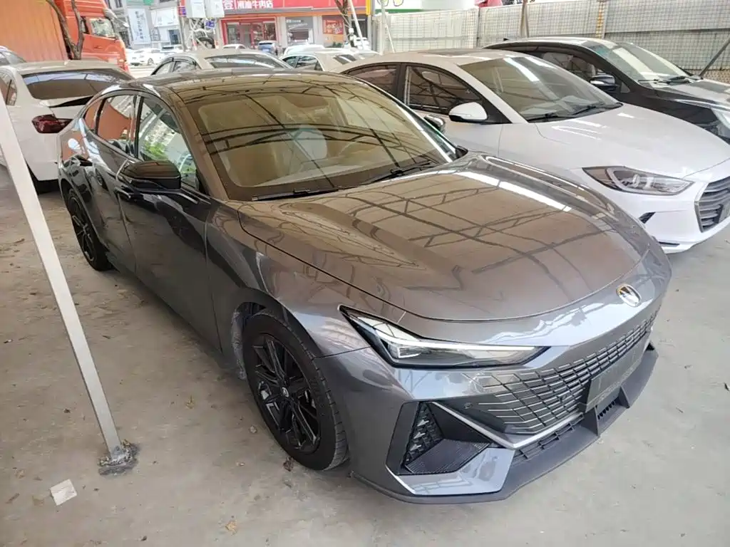 Changan UNI-V — миниатюра 4