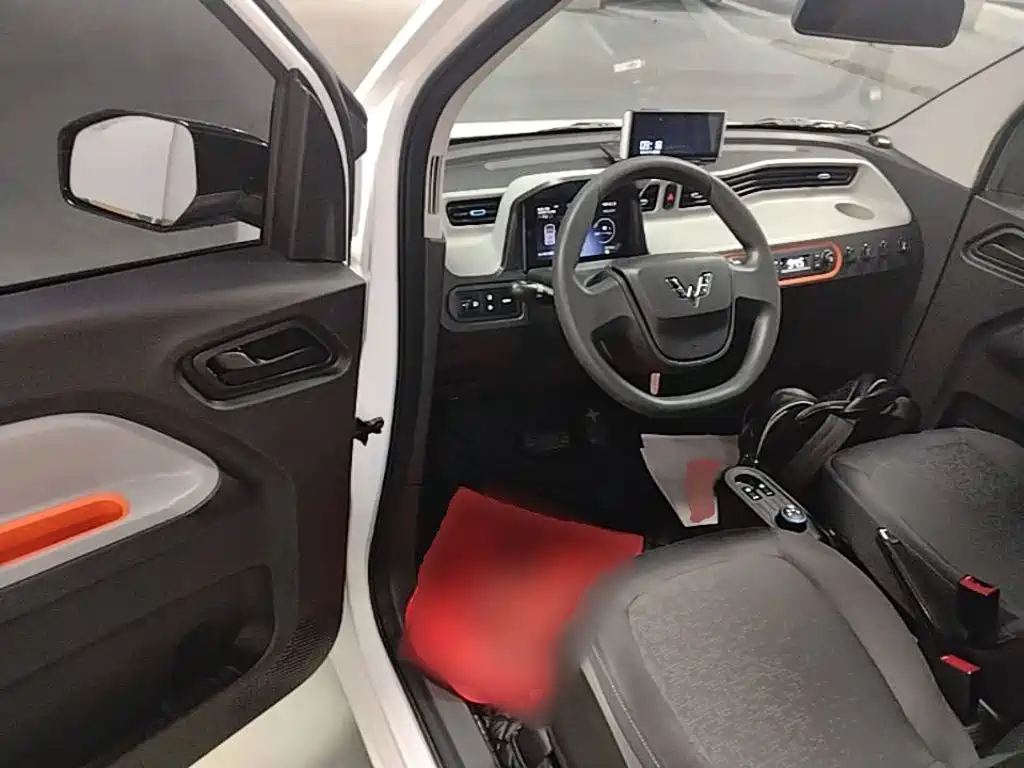 Wuling MINIEV — миниатюра 16