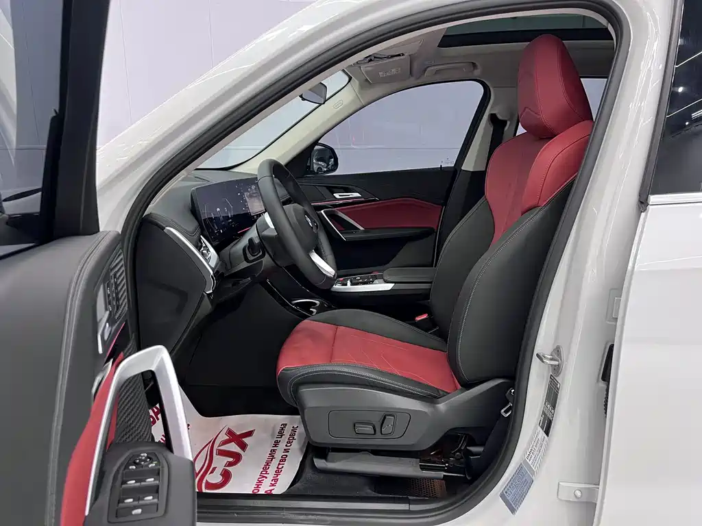 BMW X1 — миниатюра 7