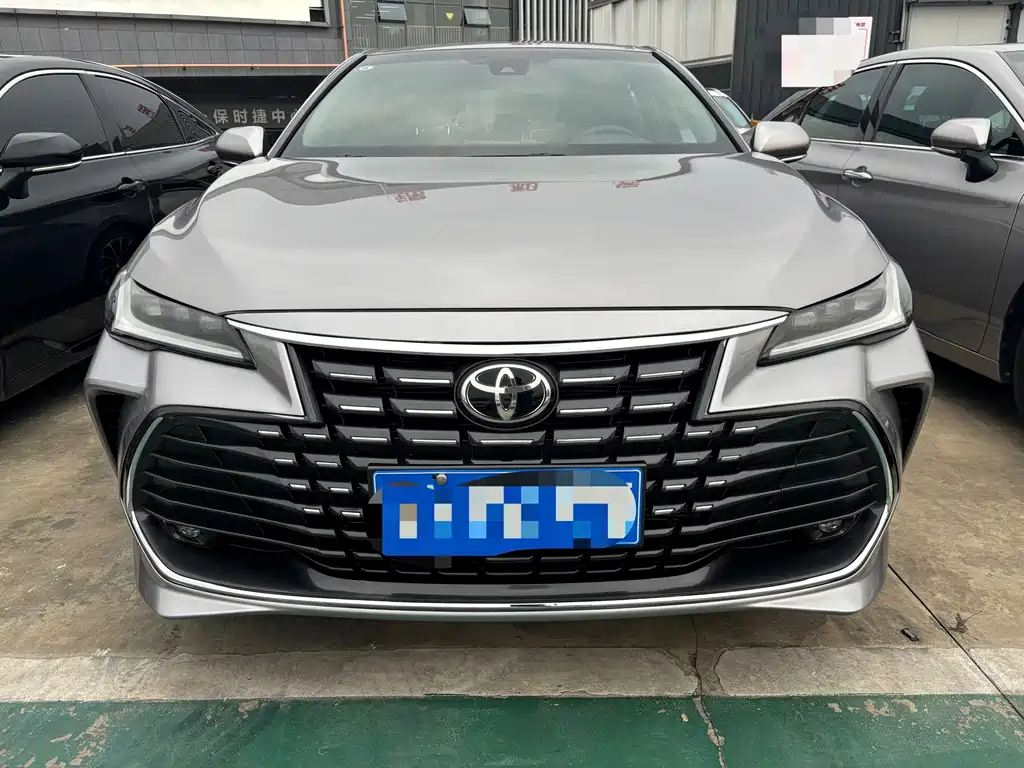 Toyota Avalon — миниатюра 2