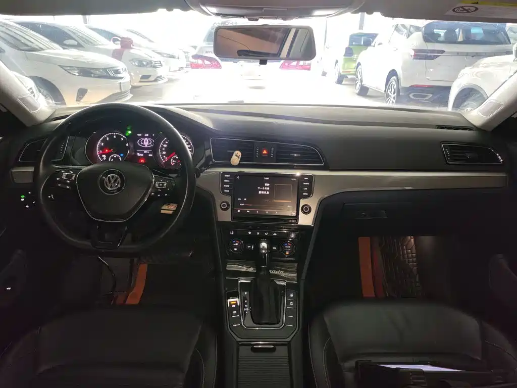 Volkswagen Lamando — миниатюра 10