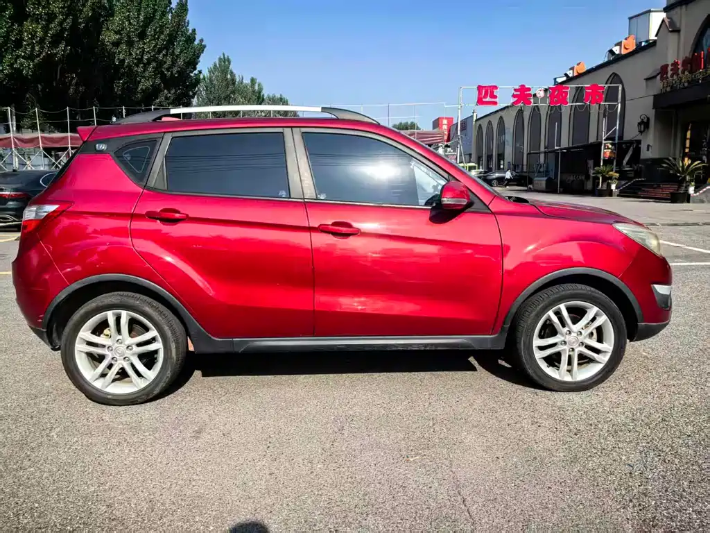 Changan CS35 — миниатюра 8