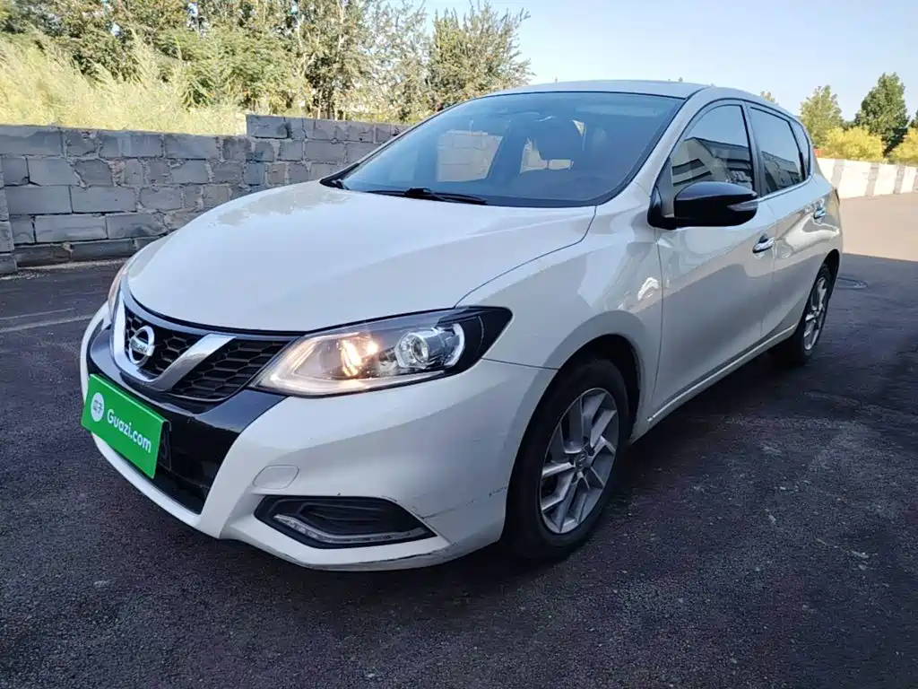 Nissan Tiida — миниатюра 2