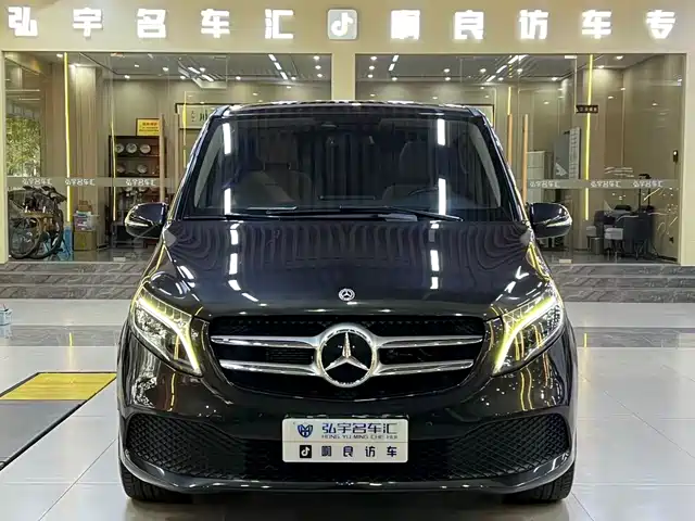 MERCEDES-BENZ V CLASS