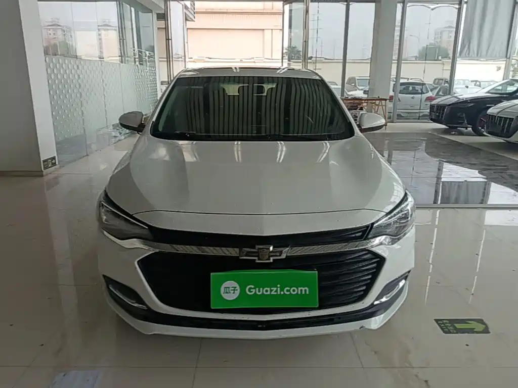 Chevrolet Monza — миниатюра 3
