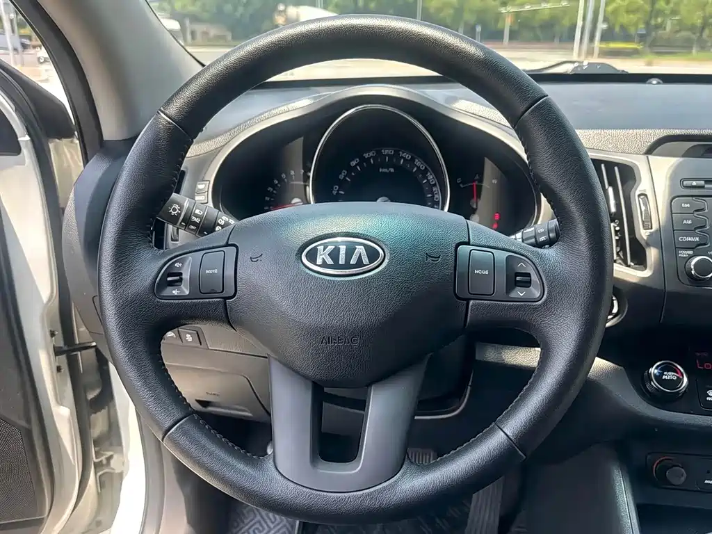 Kia Sportage — миниатюра 17