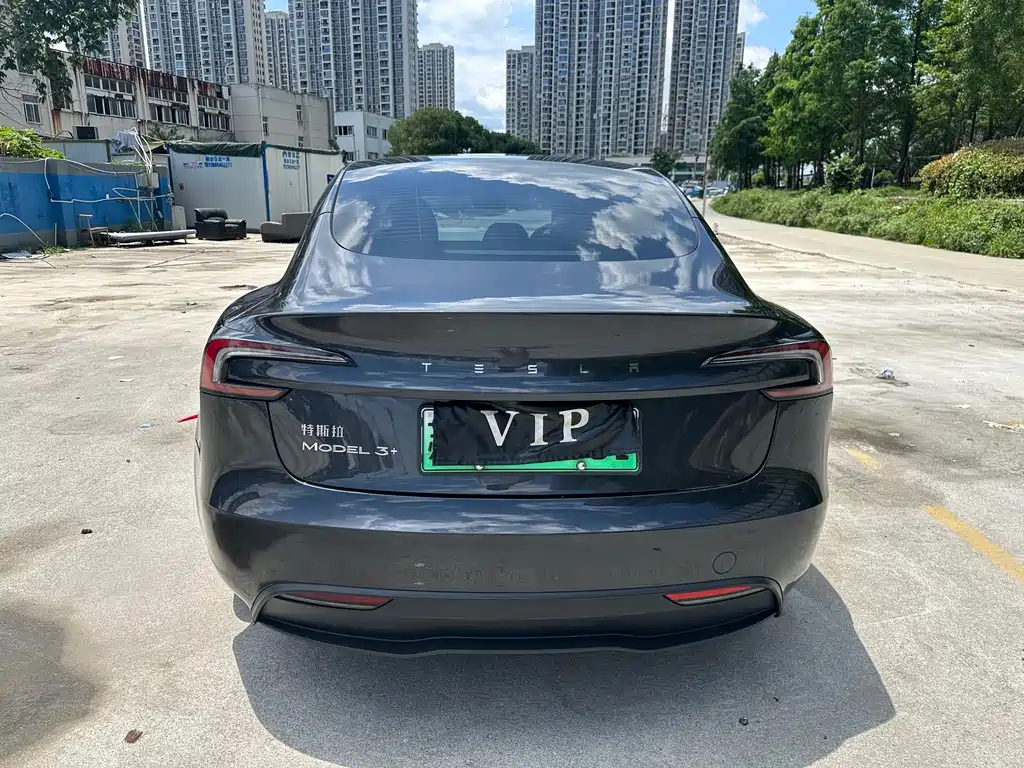 Tesla Model 3 — фотографии объявления, Фото 12
