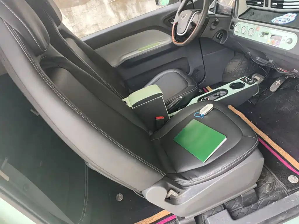 Wuling MINIEV — миниатюра 25