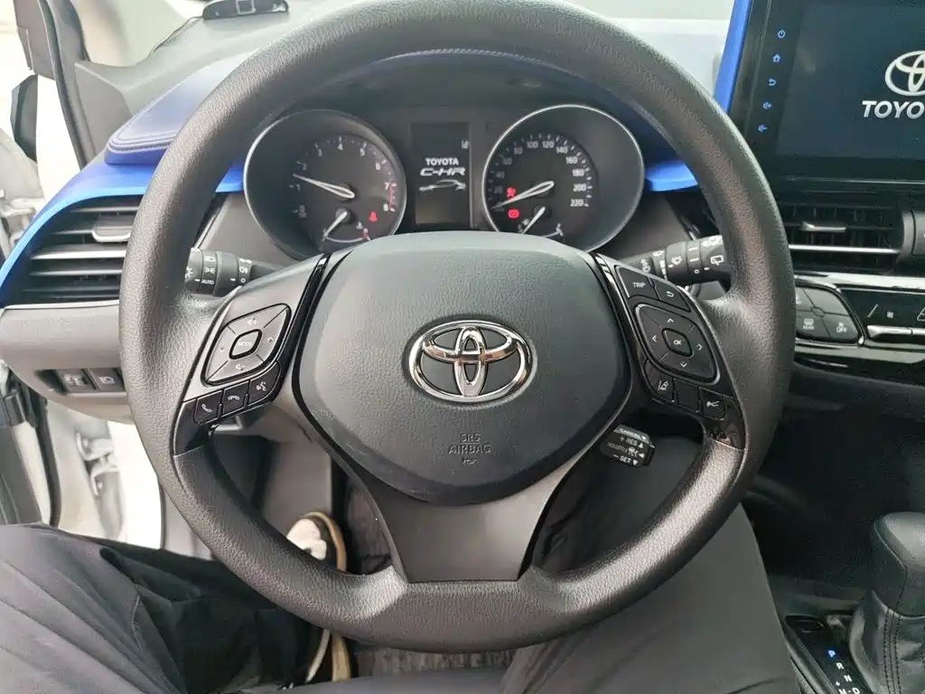 Toyota C-HR — миниатюра 3