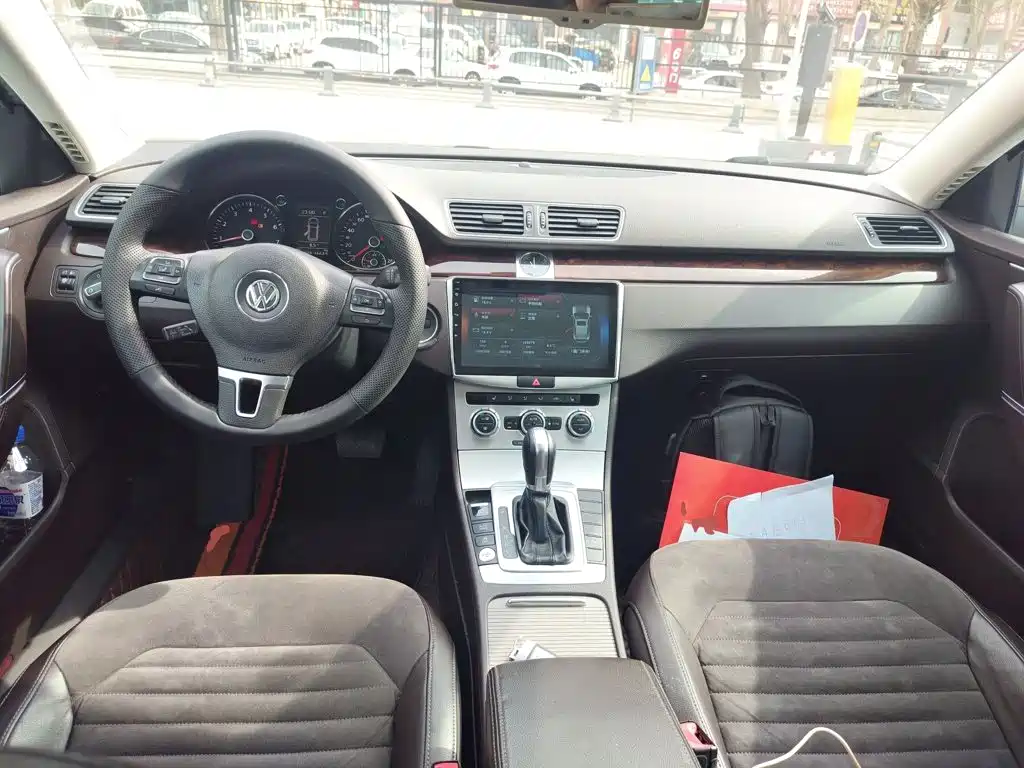 Volkswagen Magotan (Import) — миниатюра 6