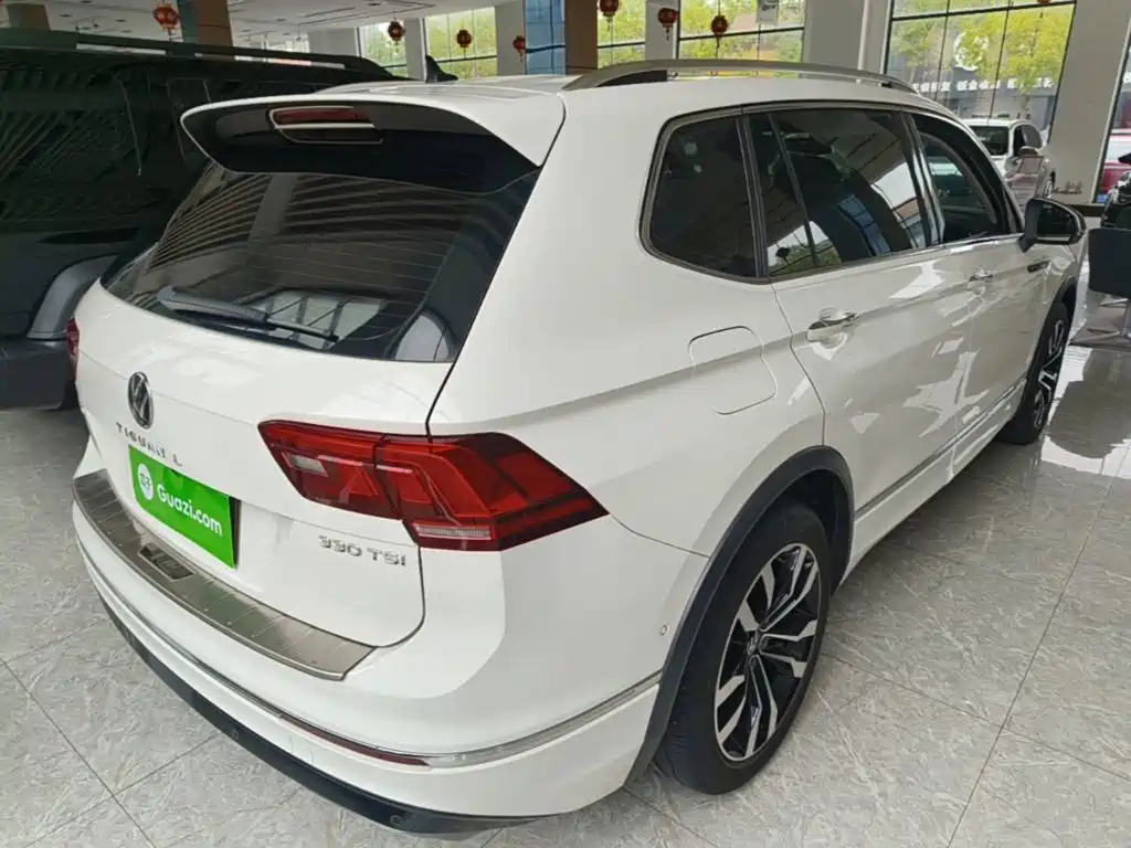 Volkswagen Tiguan L — миниатюра 7