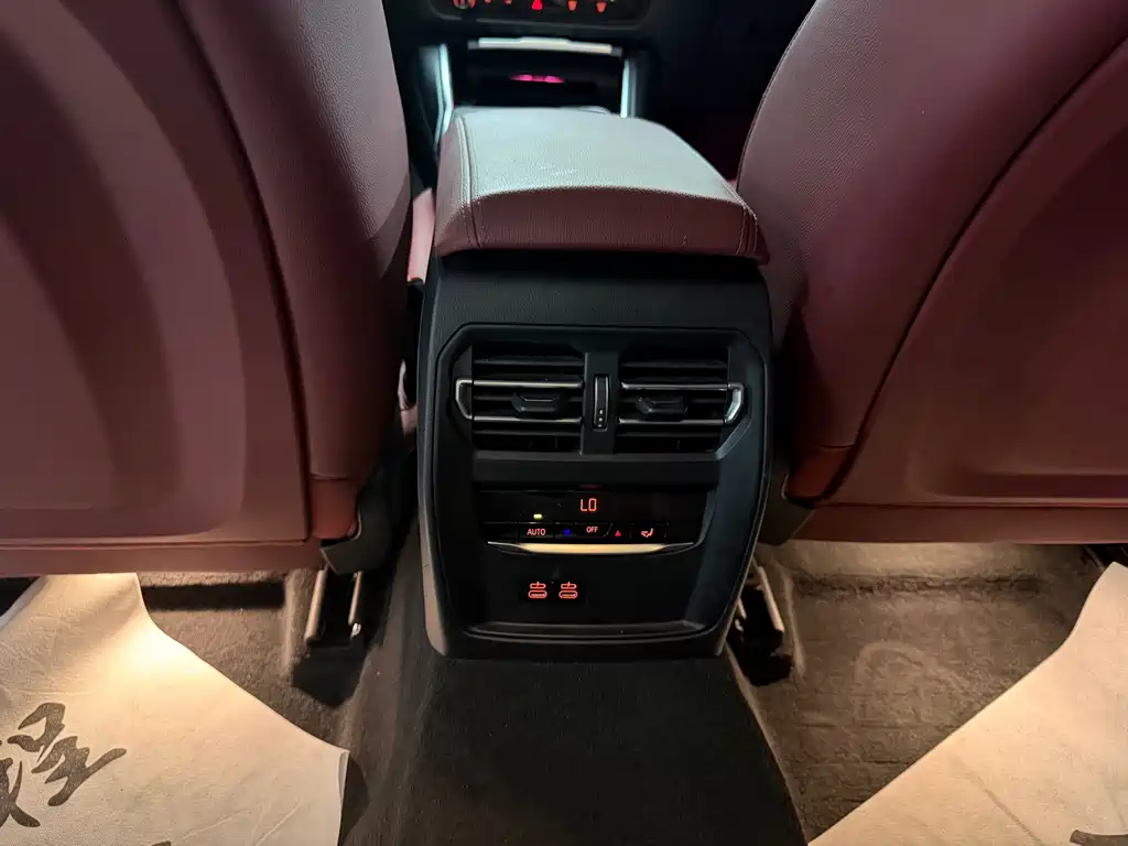 BMW 3 Series — миниатюра 12