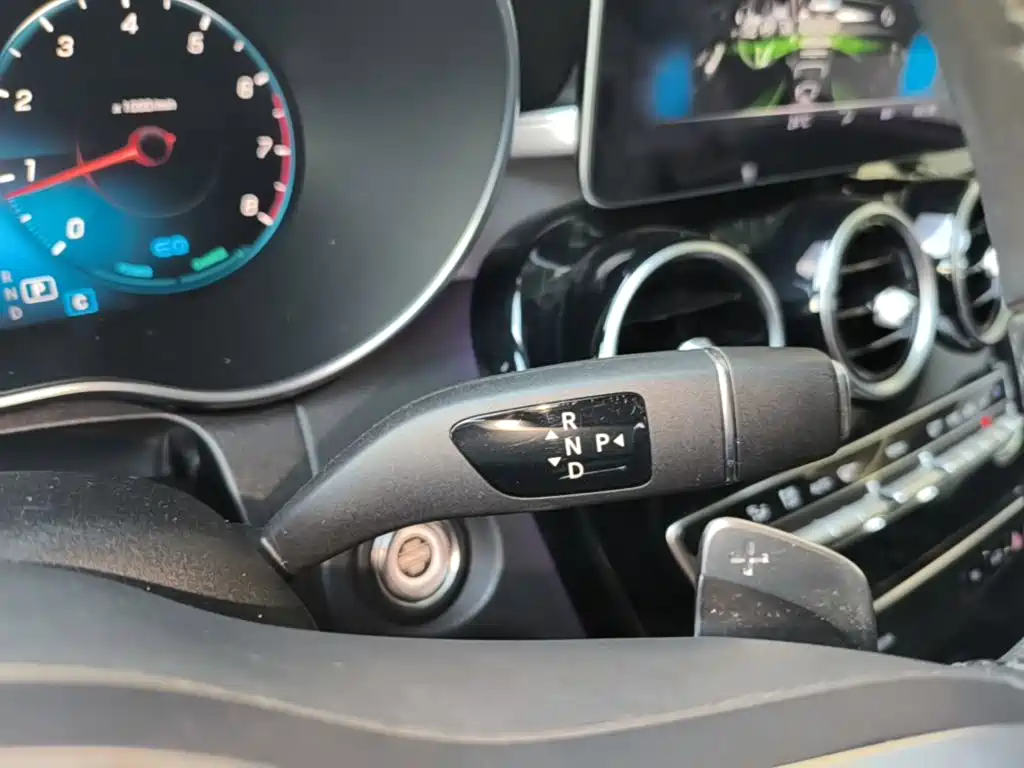 Mercedes-Benz C-Class — миниатюра 14