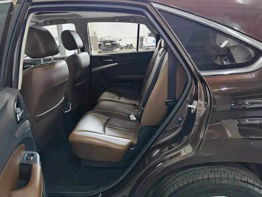 BYD S7 — миниатюра 15