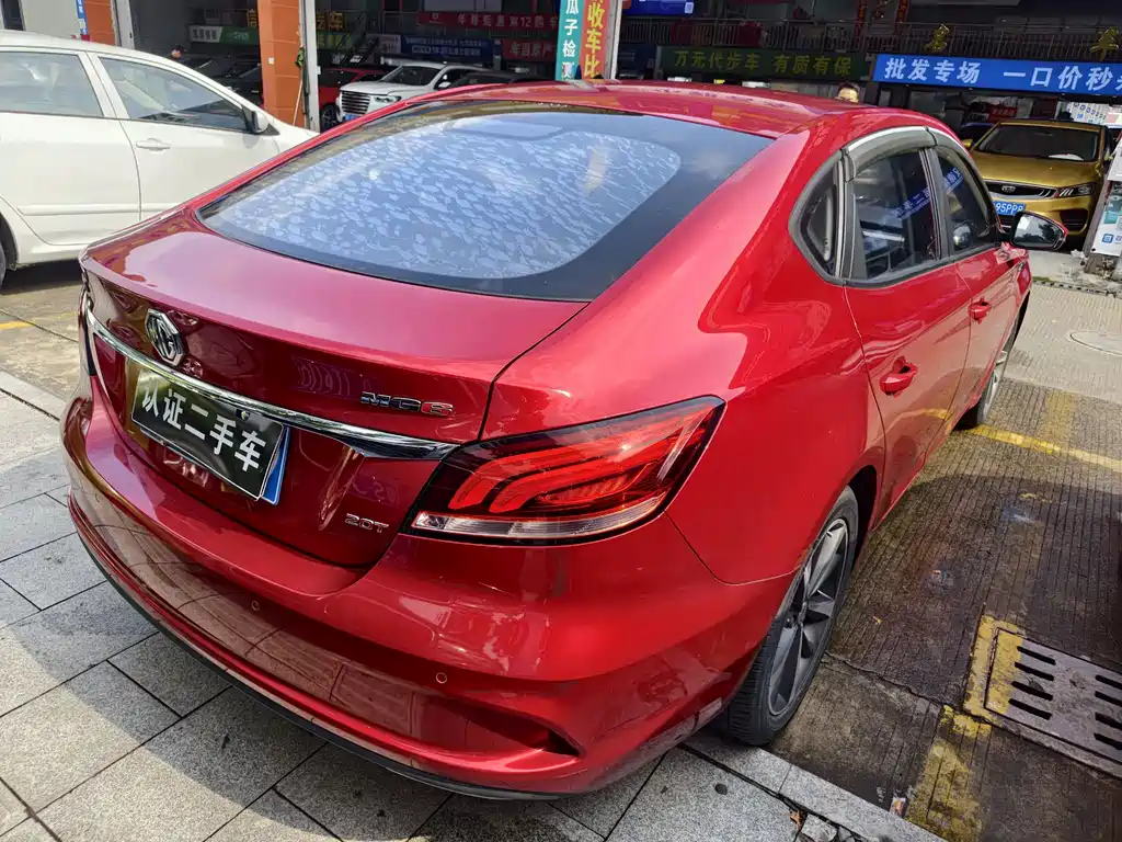 MG MG6 — миниатюра 10