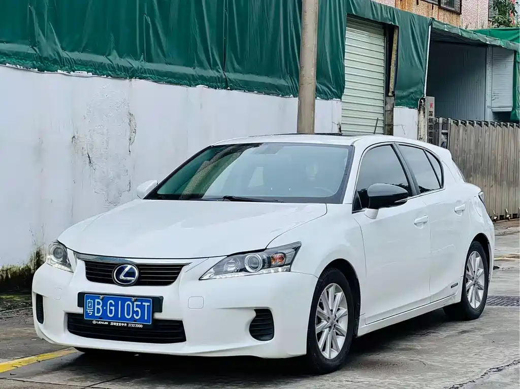 Lexus CT