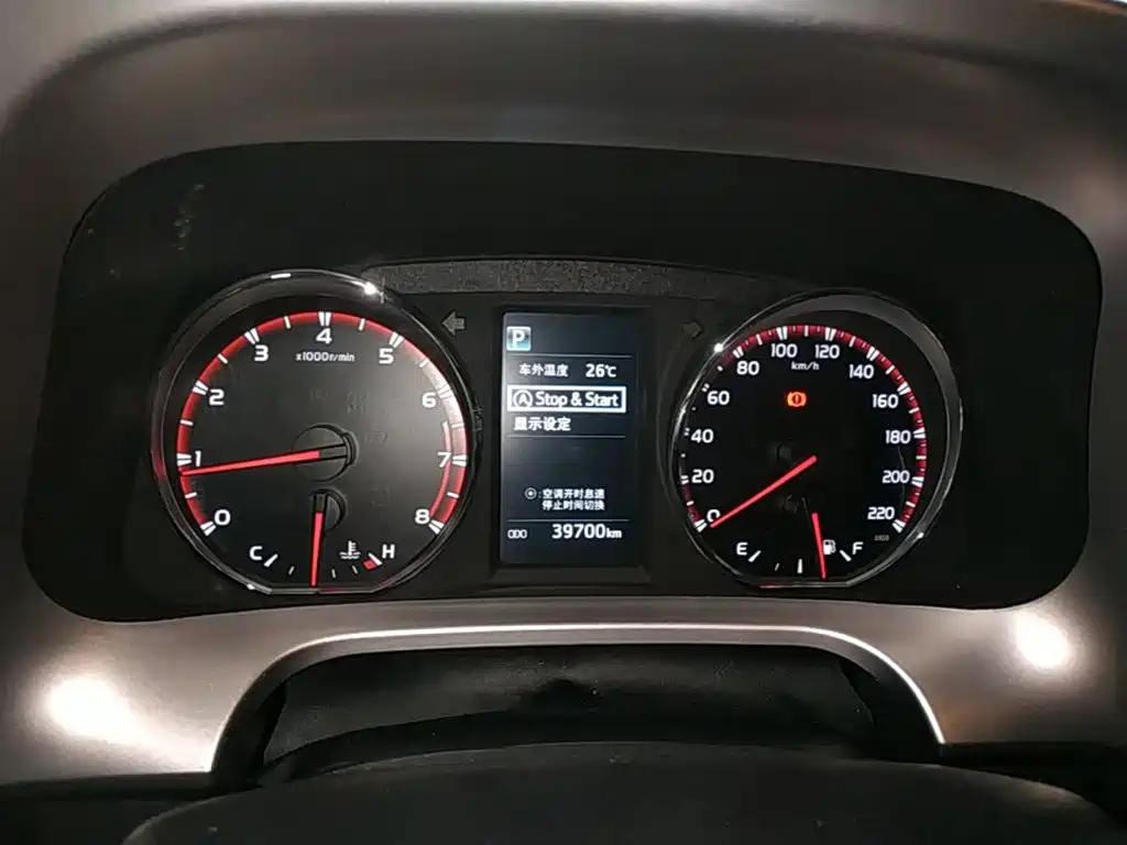 Toyota RAV4 — миниатюра 12