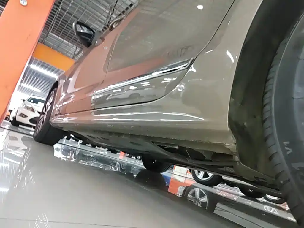 Volkswagen Sagitar — миниатюра 22
