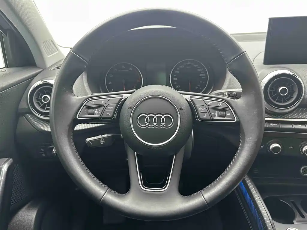 Audi Q2L — миниатюра 17