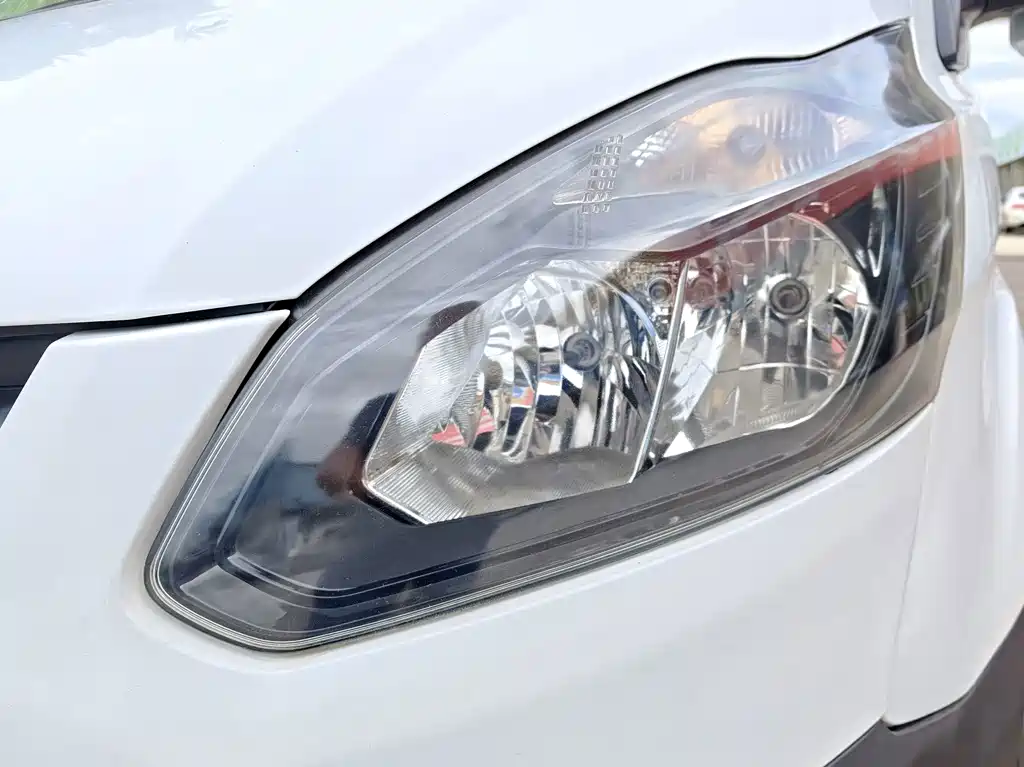 Ford Transit — миниатюра 18