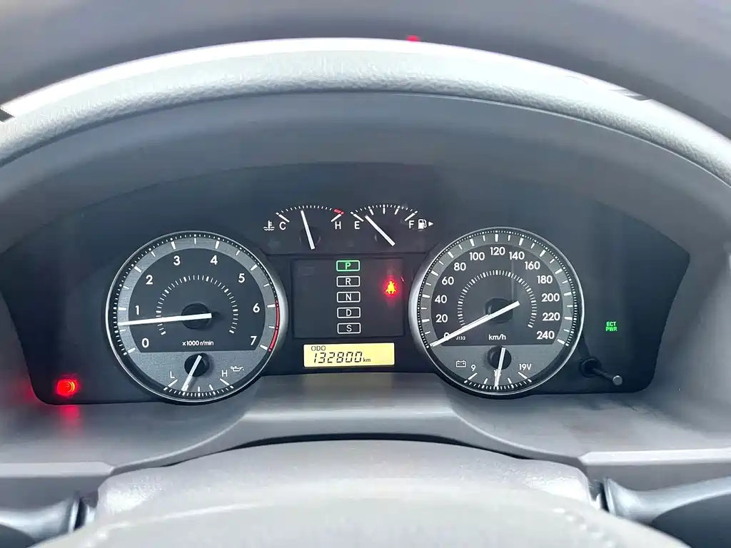 Toyota Land Cruiser — миниатюра 6