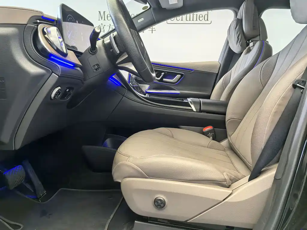Mercedes-Benz EQE SUV — миниатюра 13