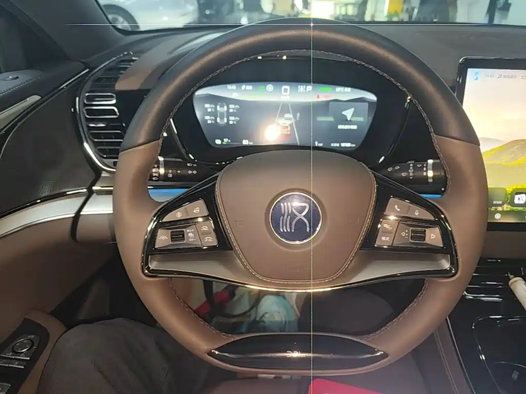 BYD Han — миниатюра 11