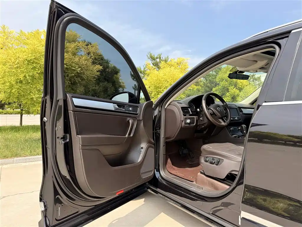 Volkswagen Touareg 2017 3.0TSI