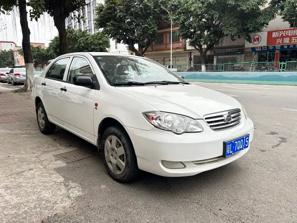 BYD F3