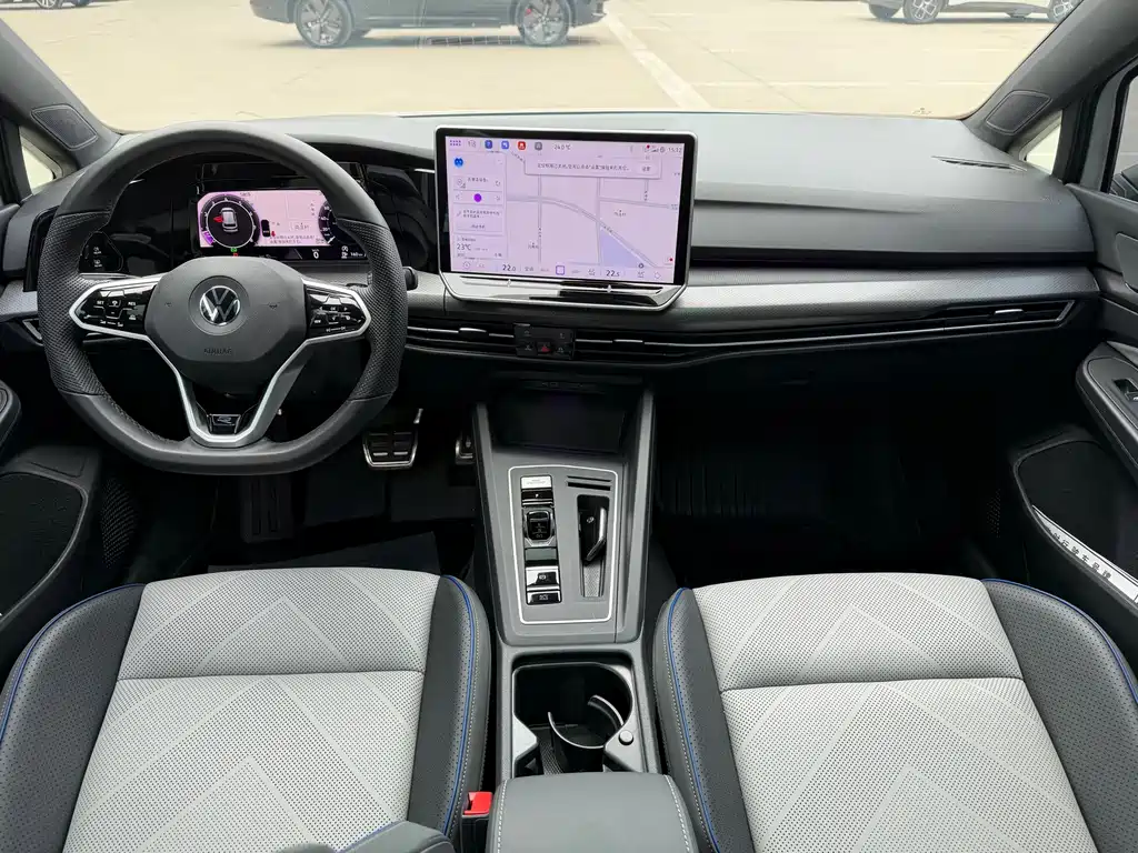 Volkswagen Golf — миниатюра 5