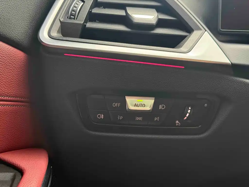 BMW i3 — миниатюра 10