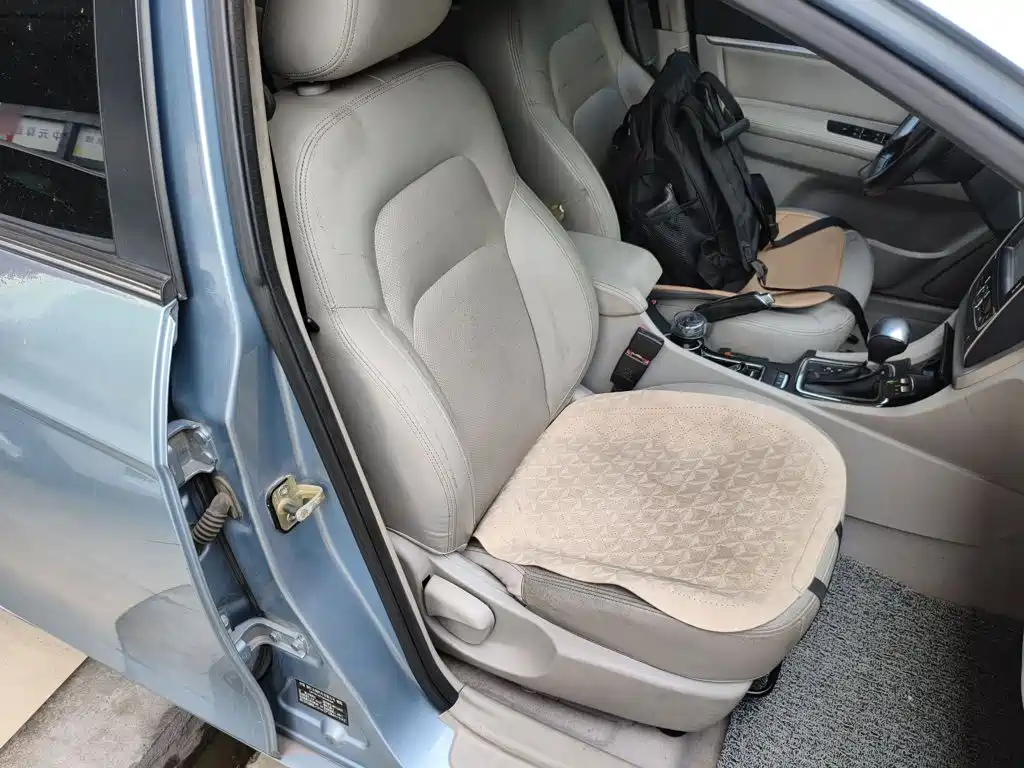 Geely Emgrand — миниатюра 25