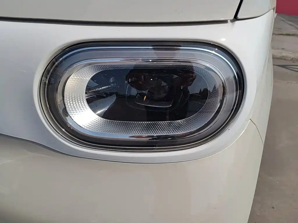 Wuling MINIEV — миниатюра 24
