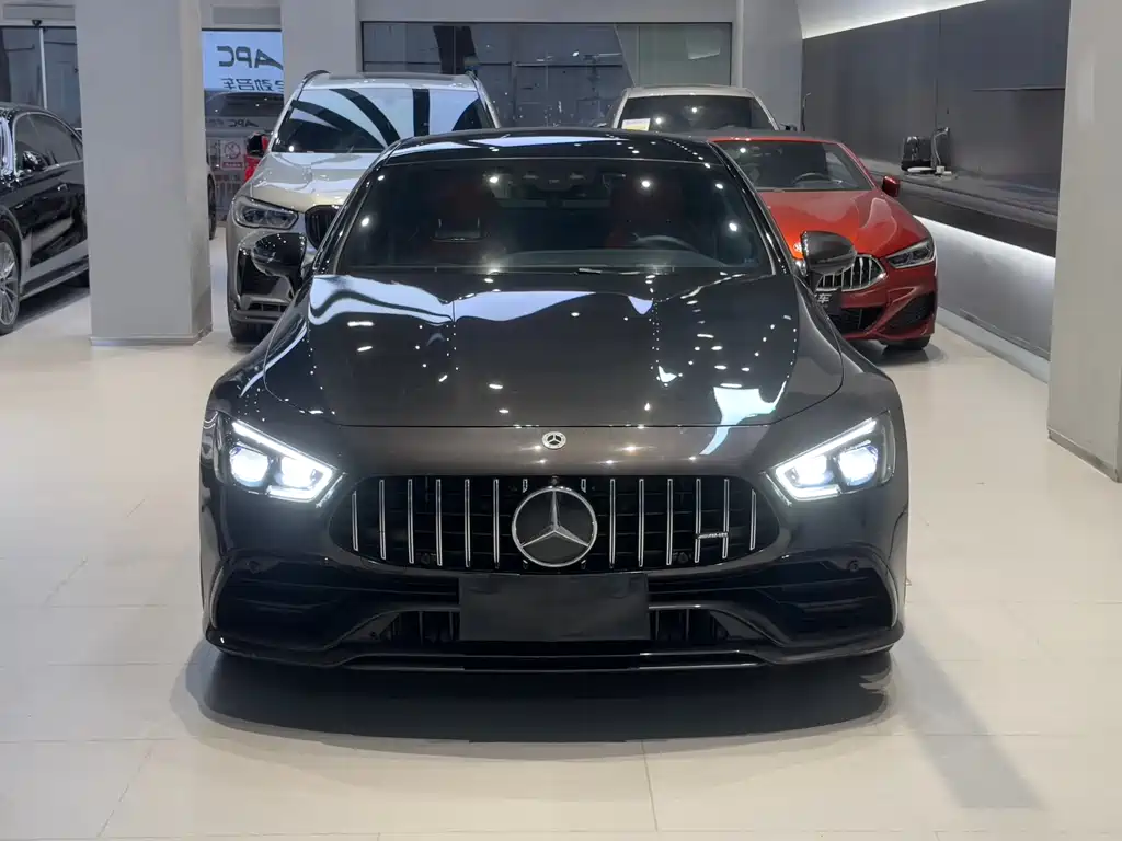 MERCEDES-BENZ AMG GT