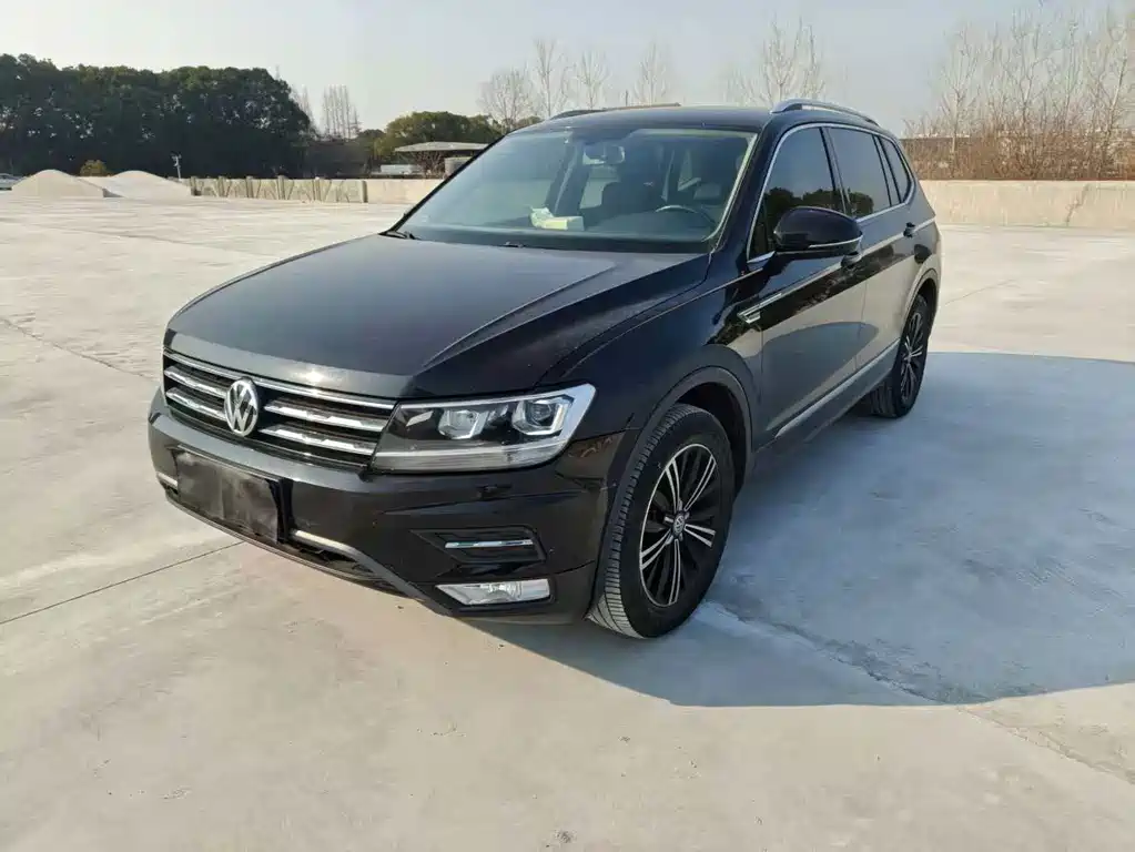 Volkswagen Tiguan L — миниатюра 3