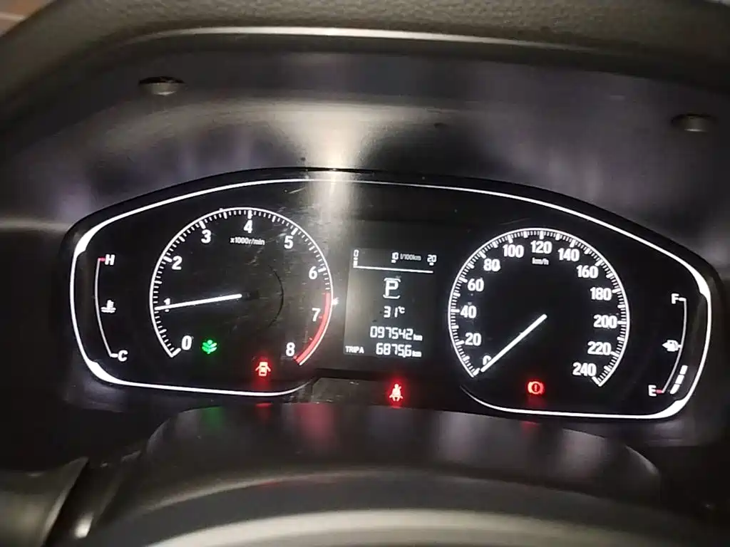 Honda Accord — миниатюра 12