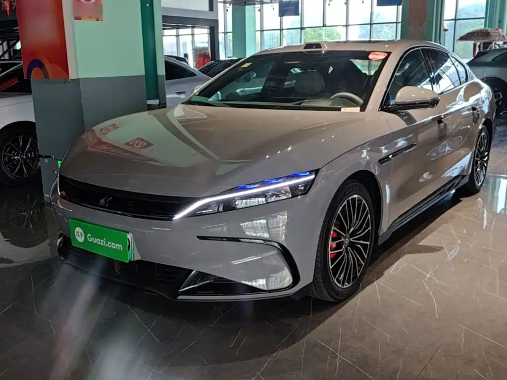 BYD Han 2025 EV 701KM Smart Drive