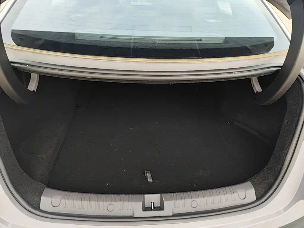 BYD Qin L — миниатюра 19