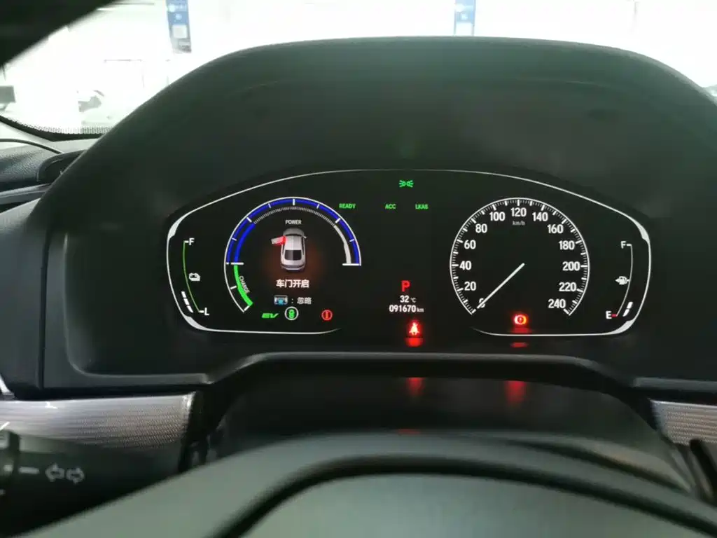 Honda Accord — миниатюра 12