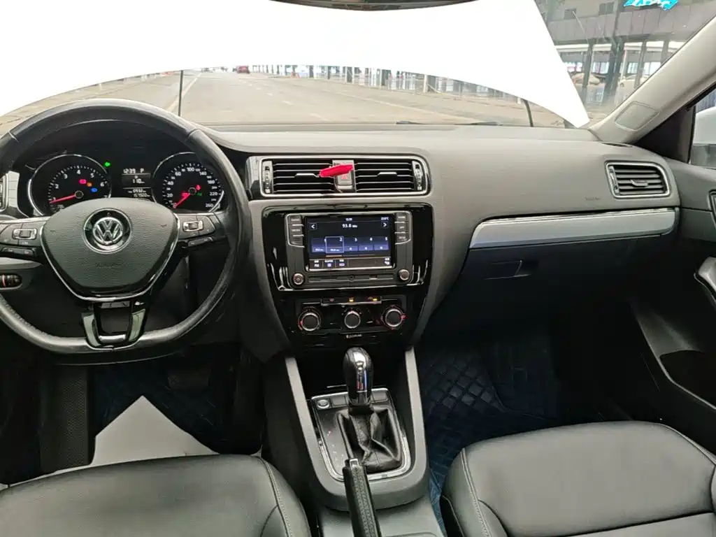 Volkswagen Sagitar — миниатюра 13