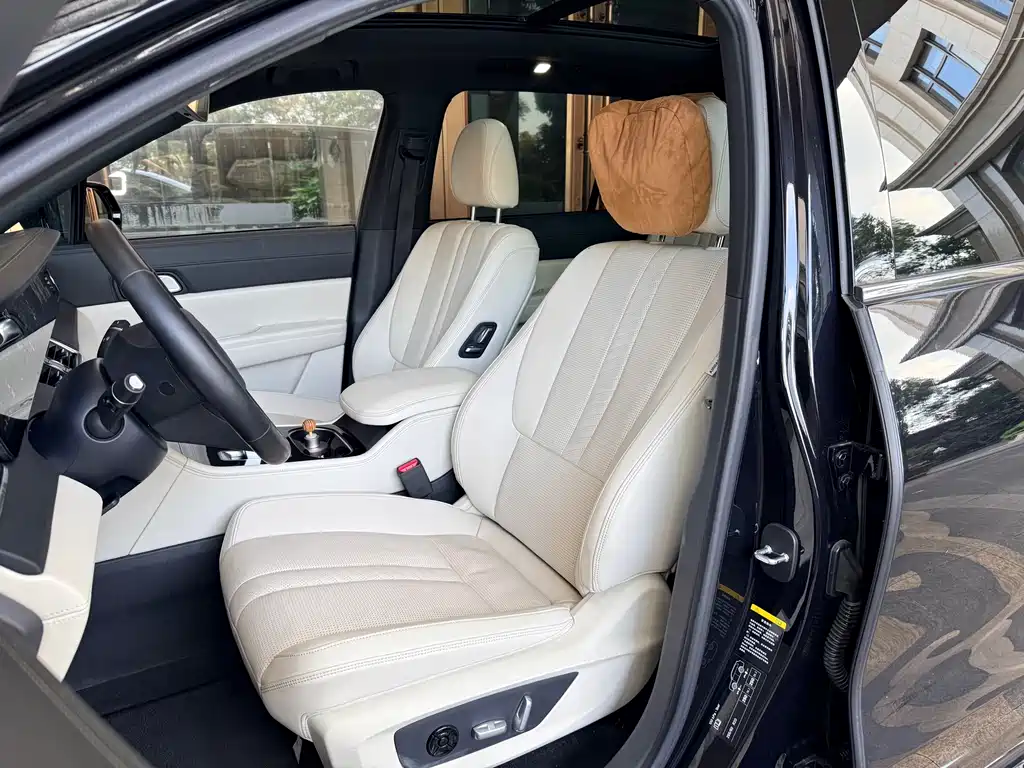 Li Auto Li ONE — миниатюра 10