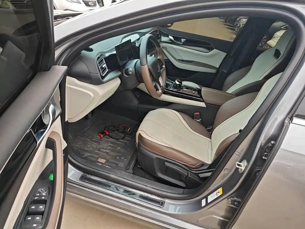 BYD Qin PLUS — миниатюра 16