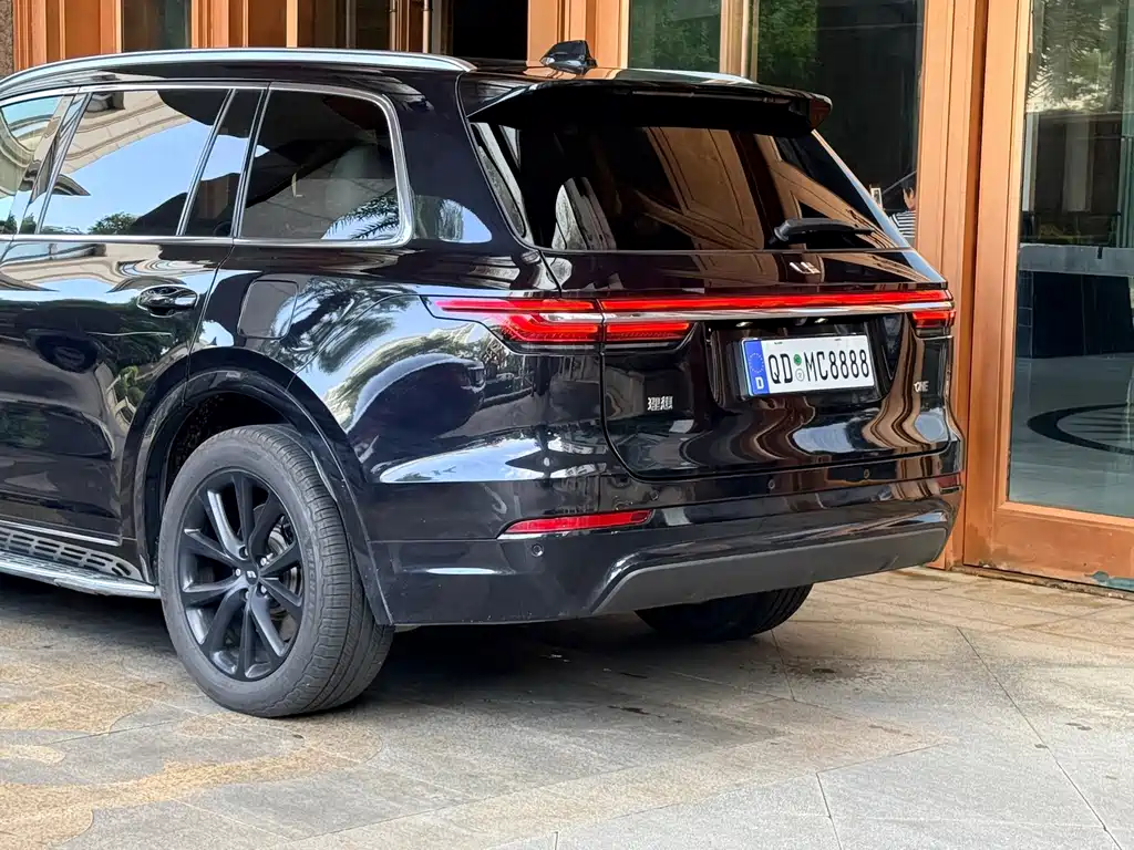 Li Auto Li ONE — миниатюра 7