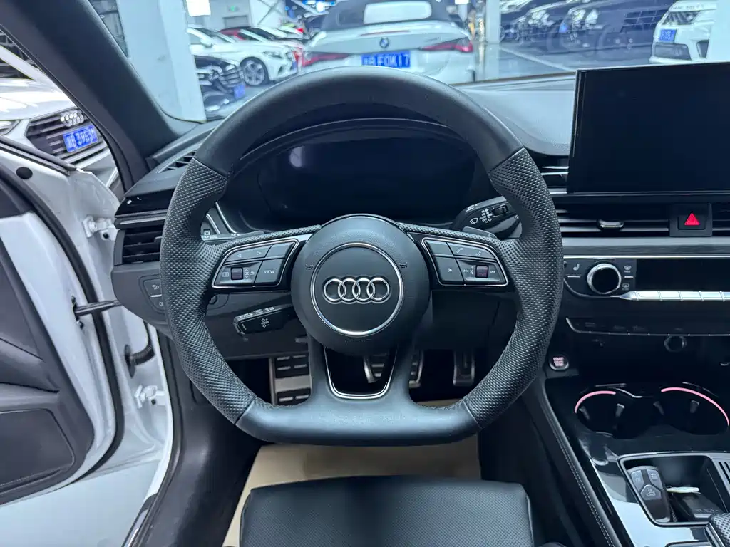 Audi A4L — миниатюра 5