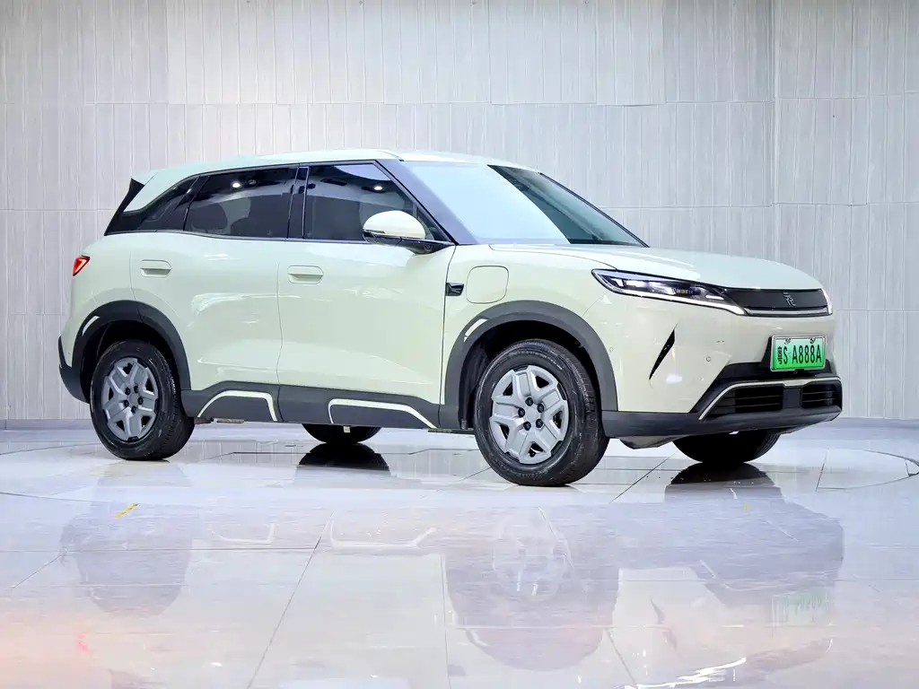 BYD Yuan UP — миниатюра 3