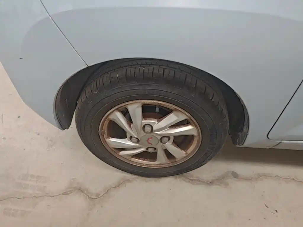 Wuling MINIEV — миниатюра 23