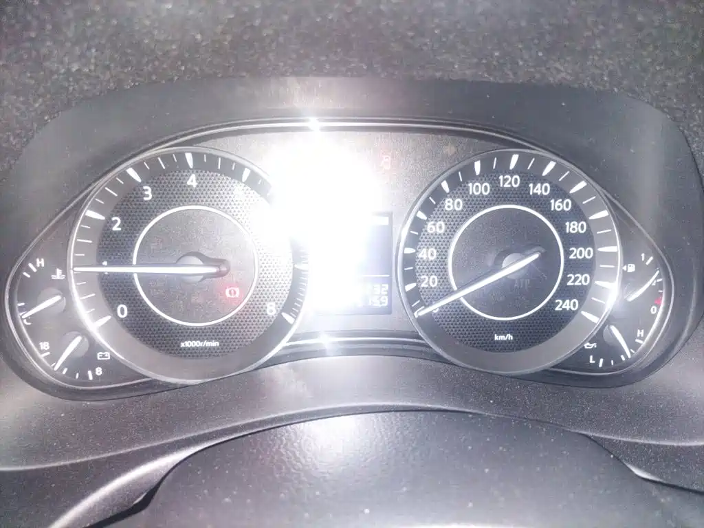 Nissan Patrol — миниатюра 12