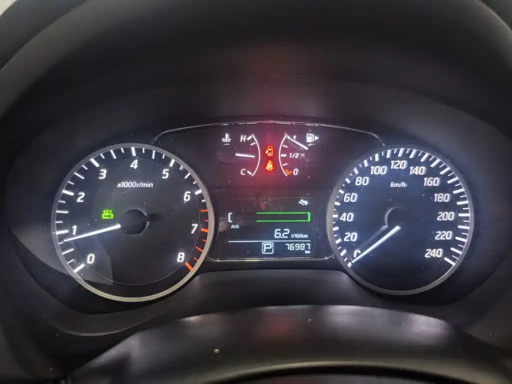 Nissan Sylphy — миниатюра 9